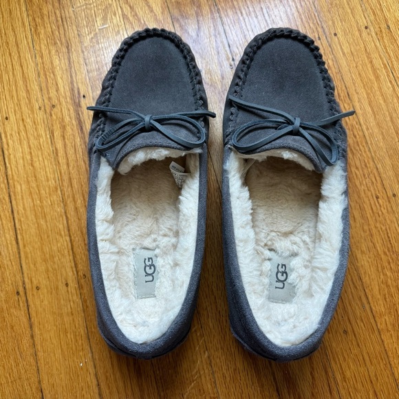 UGG Corvin Loafer Slippers Grey Men’s Size 11 - Picture 8 of 10